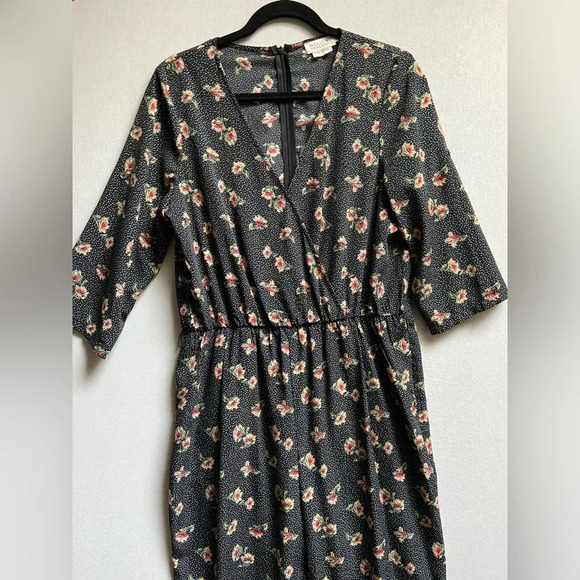 Autre Marque Molly & Bracken Floral Jumpsuit Sz L - Picture 7 of 15